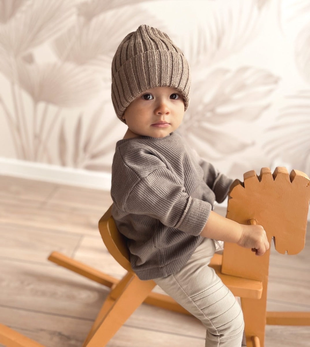 Subtly knitted sweater (loose fit) (light oak)