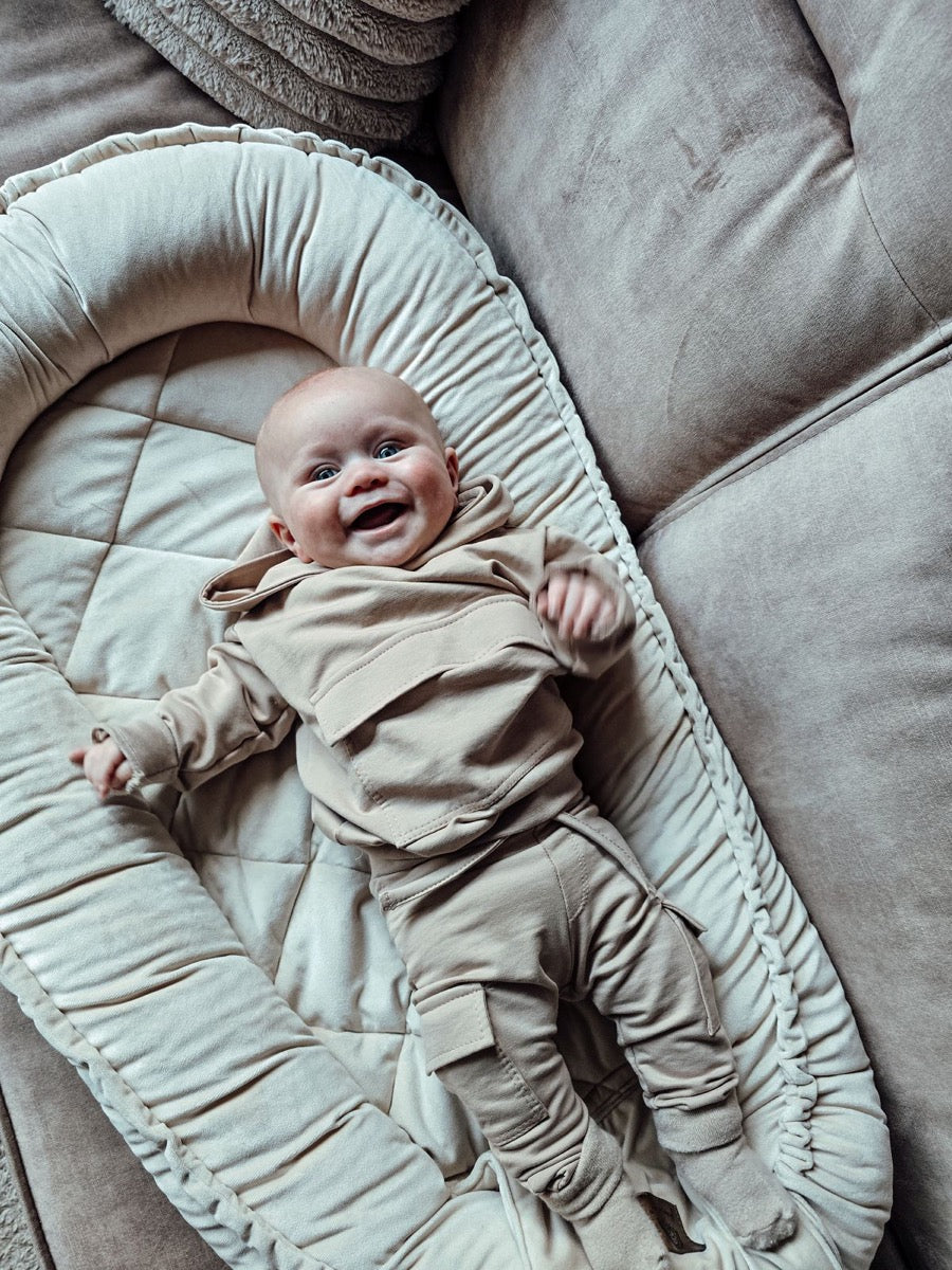 Cargo sweater beige