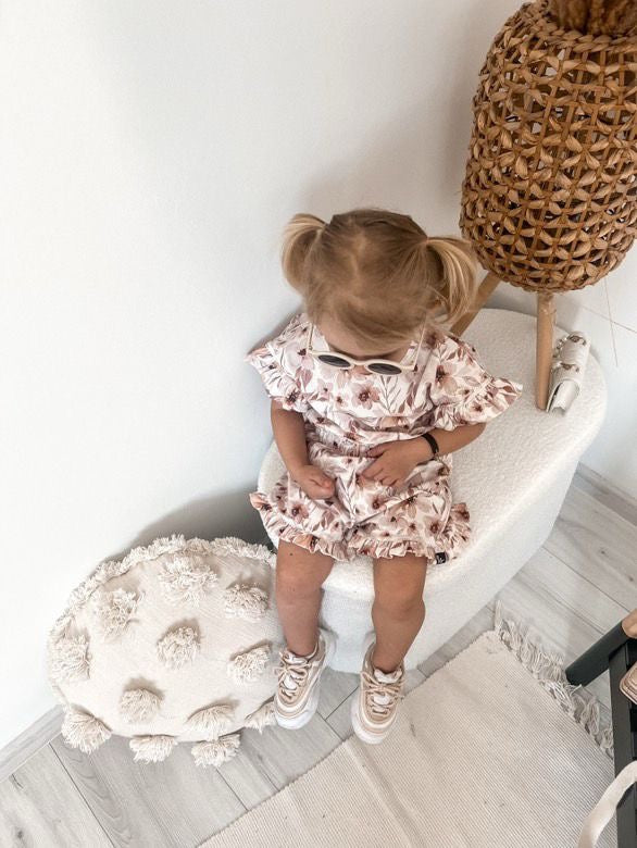 Butterfly t-shirt flowers elle cream