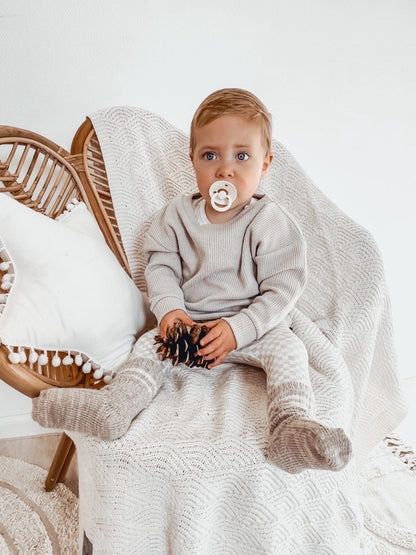 Subtly knitted sweater (loose fit) (sand)