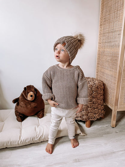 Knitted sweater (light oak)