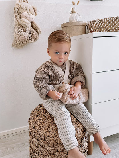 Knitted sweater (light oak)