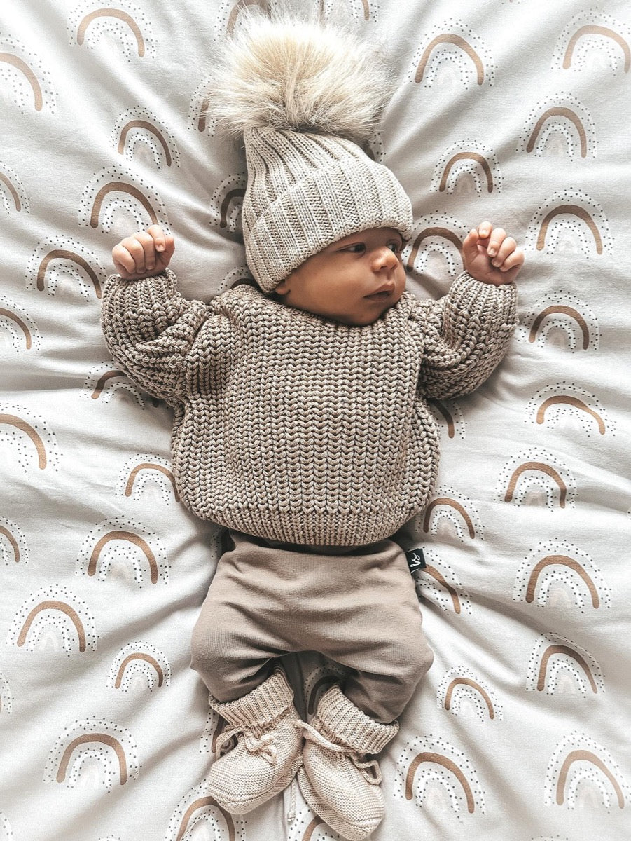 Knitted sweater (light oak)