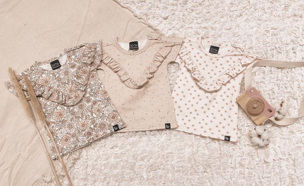 V-shape ruffle t-shirt vintage garden